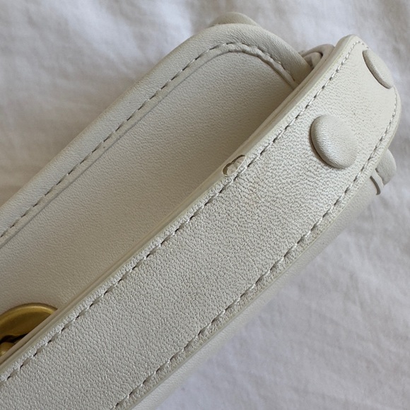 Coach Turnlock Shoulder Bag - Picture 5 of 10